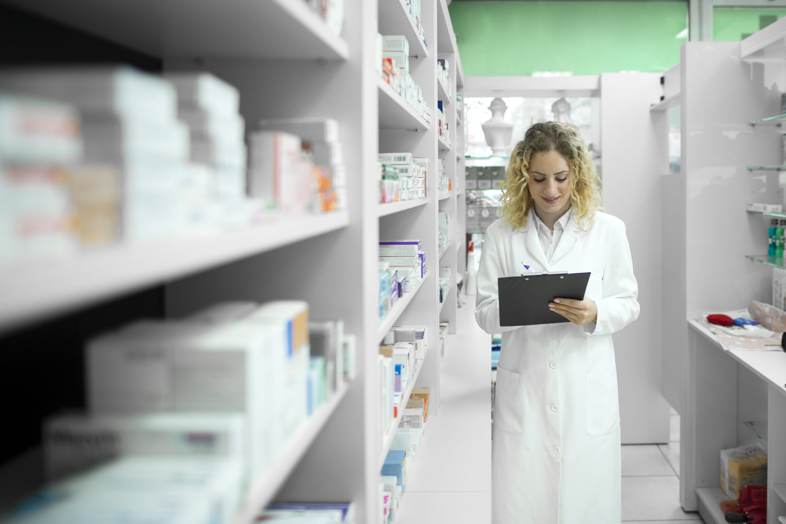 ¿Cuáles Son Los Requisitos Para La Apertura De Una Farmacia Nueva?